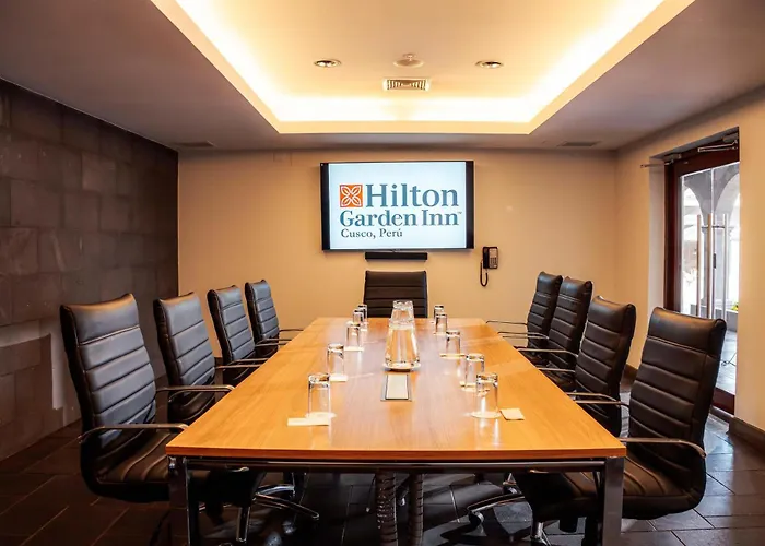 Hilton Garden 4*